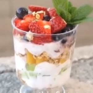 yogurt parfait